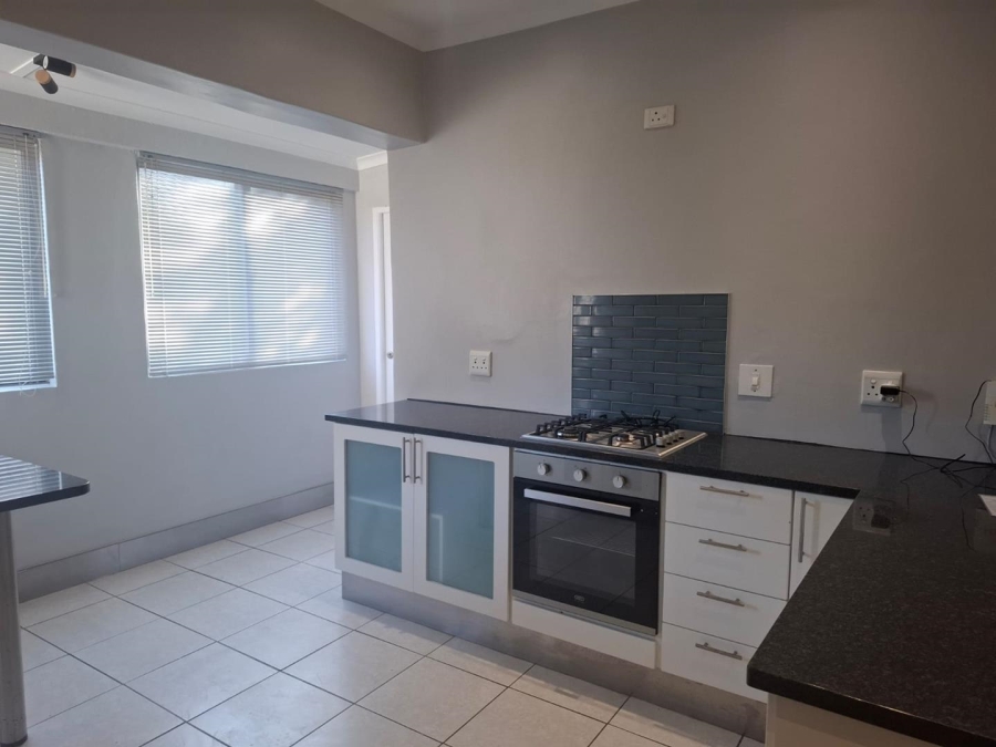 To Let 2 Bedroom Property for Rent in Gardens Western Cape